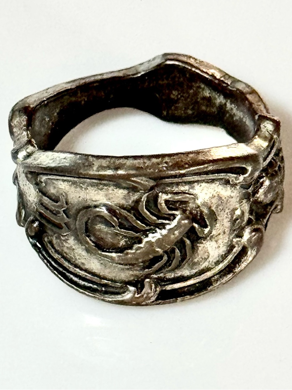 Vintage Embossed Silver Scorpion Ring